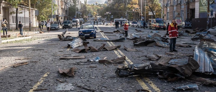 Nuovi bombardamenti sulla capitale ucraina. Morti due bambini