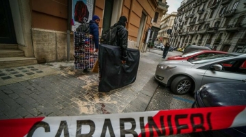 Napoli, anziano uccide il figlio poi, pentito, si toglie la vita