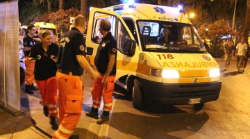 Cagliari, in fin di vita a 23 anni per una lite. Due arresti