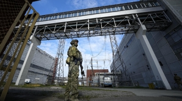 Ucraina, Zelensky: “Mosca vuole attaccare la centrale nucleare”