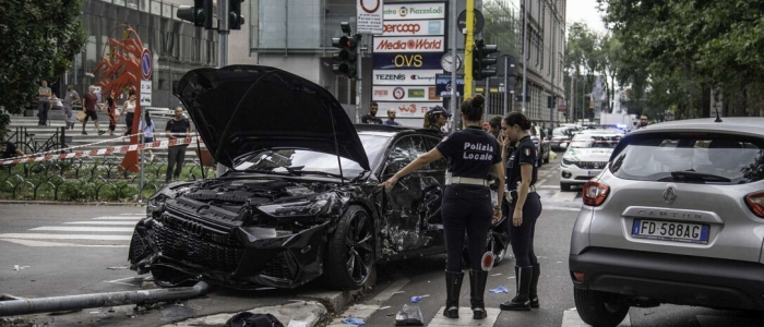 Milano, morto il diciottenne canadese travolto da un’auto in centro