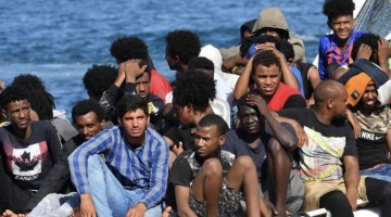 Lampedusa, arrivati altri 791 migranti durante la notte