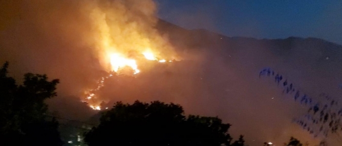 Elba, incendio sull’isola. Evacuate 700 persone