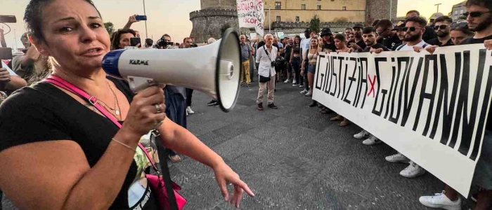 Giorgia Meloni telefona alla mamma di Giovanbattista Cutolo