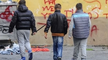 Cdm, criminalità minorile: vietare accesso a social e siti web