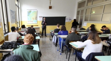 Approvata in Camera la legge contro la violenza nelle scuole