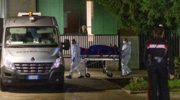 Milano, uccide la vicina e nasconde in casa il cadavere fatto a pezzi