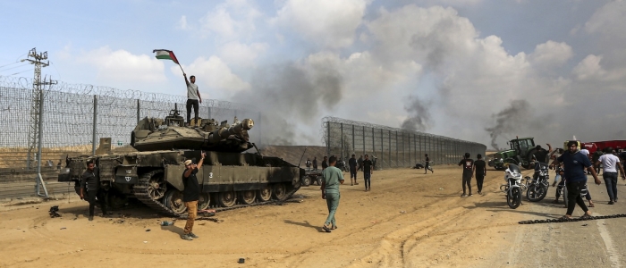 Israele, nuovo attacco a Gaza. Colpiti molti obiettivi terroristici
