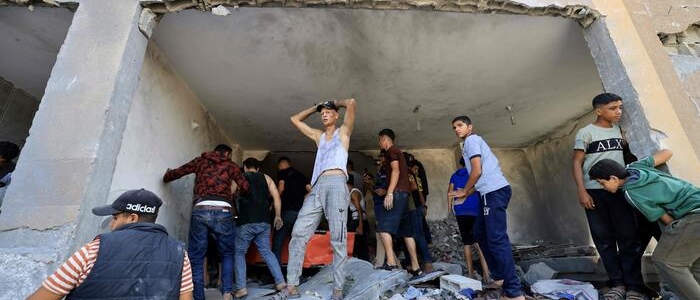 Gaza City, nuovo attacco davanti all’ospedale per bambini. Due morti