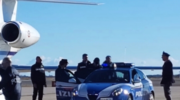 Venezia, atterrato questa mattina l’aereo con a bordo Filippo Turetta