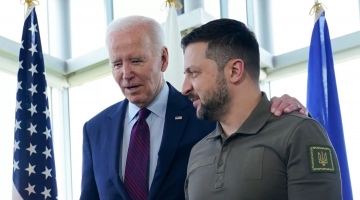 Zelensky alla Casa Bianca: “Ritardi Usa fanno il gioco di Putin”