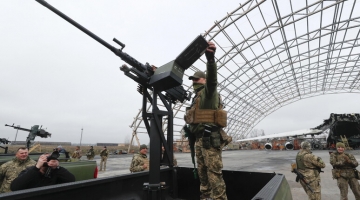 Nuovo raid russo su Kiev, allarme aereo su tutta l’Ucraina
