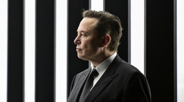 Elon Musk sotto inchiesta per licenziamento illegittimo di 8 dipendenti