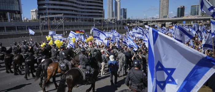 Gerusalemme, continuano le proteste contro Netanyahu