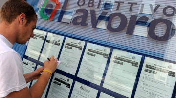 Istat, lavoro: tasso di disoccupazione a novembre scende al 7,5%