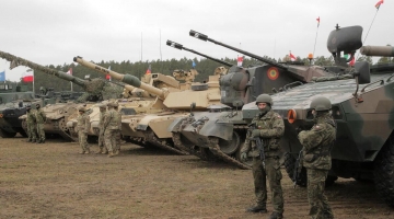 Usa sospende aiuti Ucraina, ma la Nato continuerà a sostenere Kiev