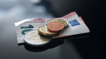 Tasse, italiani: l’1% dei più ricchi paga meno tasse degli altri