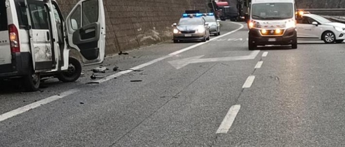 A12, nuovo maxi tamponamento. Un morto e sei feriti