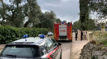 Brindisi, uccide vicino di casa col fucile e poi si toglie la vita