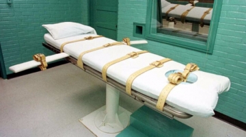 Pena di morte in Usa, boia non trova la vena: sospesa un'esecuzione in Idaho