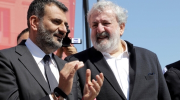 Crippa (Lega): "Dopo parole di Emiliano, il Comune di Bari va sciolto" | Decaro: "Il presidente non ricorda, mai stato a casa della sorella del boss" | Antimafia: "Approfondiremo"