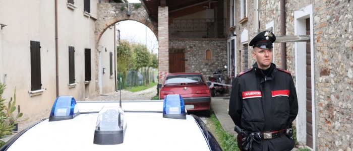 Lonato del Garda (Brescia), coppia trovata morta in casa