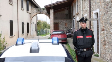 Lonato del Garda (Brescia), coppia trovata morta in casa