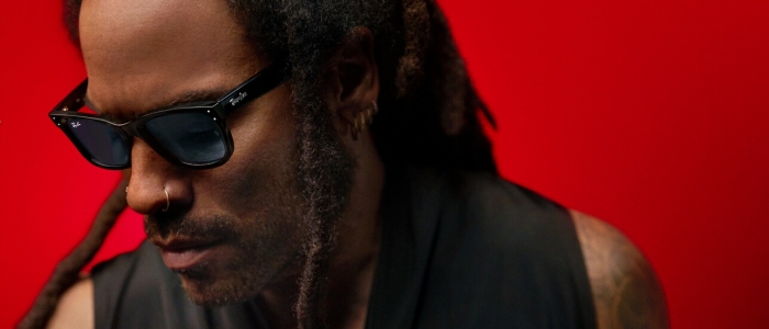 Lenny Kravitz icona di stile: quasi 60 anni portati da rockstar