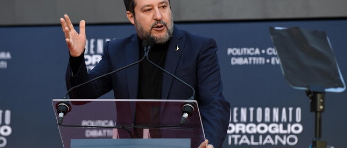 Salvini risponde ai dissidenti e a Bossi: "Nel 2012 la Lega rischiava la fine, io ho fatto crescere il partito"