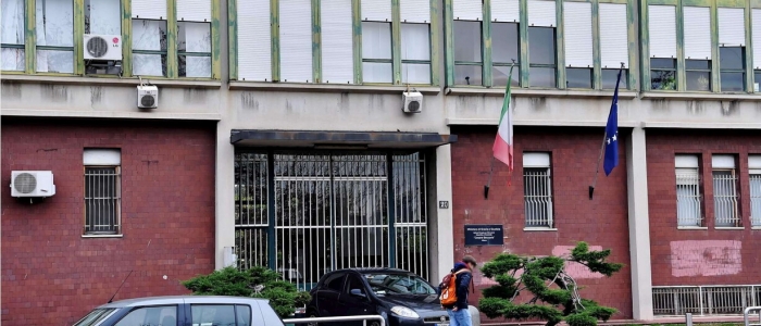Carcere minorile Beccaria di Milano, "il peggio è successo agli stranieri" | Il tentato stupro di un agente al detenuto