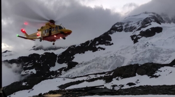 Valle d'Aosta, scialpinista cade e muore sul Monte Paramont