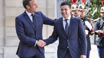Tajani: "Non manderemo soldati in Ucraina" | Mosca: "Parole di Macron e Cameron pericolose, si rischia escalation diretta con l'Europa”