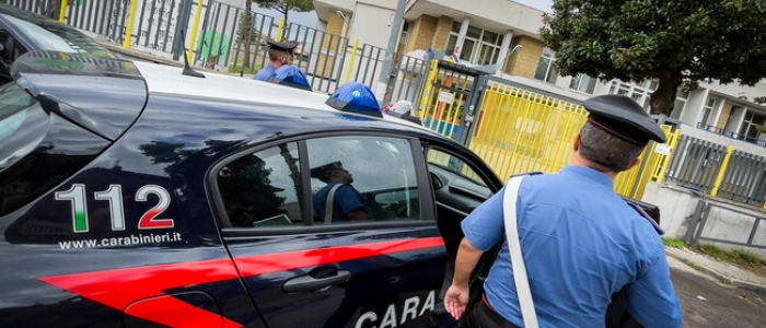 Reggio Calabria, lite a scuola finisce con un accoltellamento