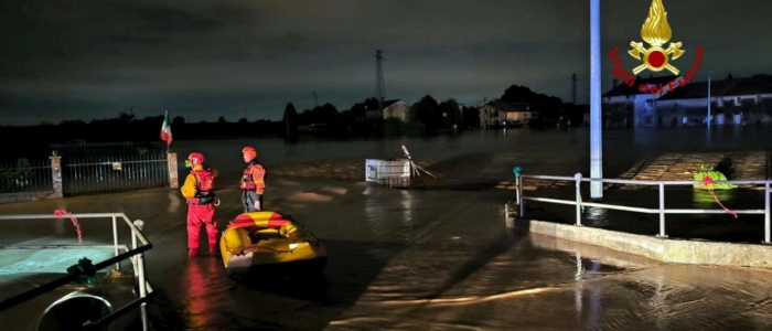 Maltempo, a Vicenza scatta l'allarme rosso | Zaia: "Non ci aspettavamo un'alluvione così" | Cresce il Po, il Seveso raggiunge la soglia di attenzione