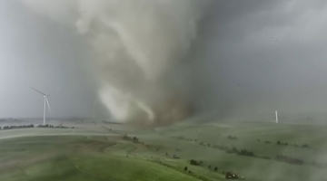 Usa, tornado in Iowa: 5 morti e oltre 35 feriti