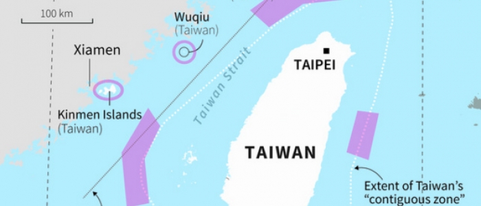 Taiwan, decine di imbarcazioni e aerei cinesi circondano l'isola: "Quattro navi sono entrate nelle nostre acque limitate"