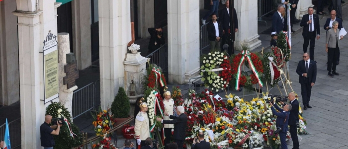 Brescia, Mattarella: "Gli ideatori della strage di piazza della Loggia rivolevano il fascismo" | "Isolare i predicatori d'odio"