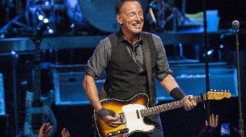 Bruce Springsteen, le date italiane slittano al 2025