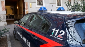 Modena, si presenta in caserma col cadavere della moglie uccisa nel bagagliaio del furgone