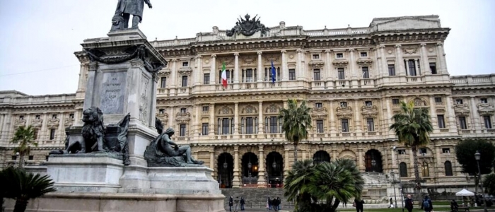 Incendio al palazzo della Corte di Cassazione