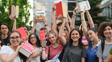 Dalla classe che ha ripetuto la Maturità agli studenti "insoddisfatti" del 100: quando gli esami arrivano in Tribunale