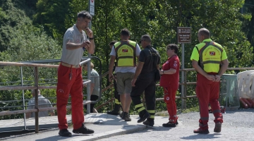 Morti sul lavoro, venerdì nero: vittime a Latina e Canicattì | Un operaio disperso nell'Adda