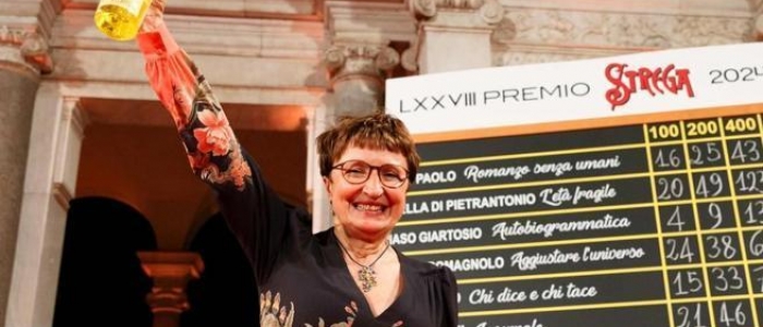 Donatella Di Pietrantonio vince il Premio Strega 2024 con "L'età fragile"