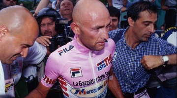 Caso Pantani, il Pm di Trento riapre il caso sul Giro del 1999