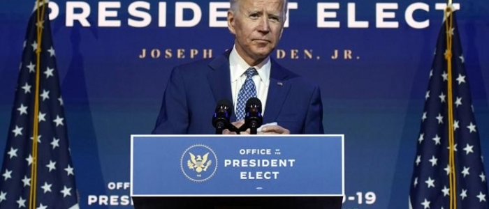 Attentato a Trump, Joe Biden alla nazione: "Serve passo indietro, non siamo nemici ma tutti americani"