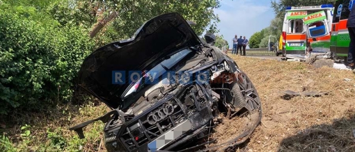 Rovigo, ambulanza travolta da auto durante soccorso: due feriti gravi