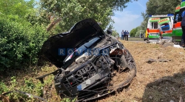 Rovigo, ambulanza travolta da auto durante soccorso: due feriti gravi