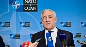 Tajani: "Mi auguro che Rutte rispetti Roma su inviato Nato"