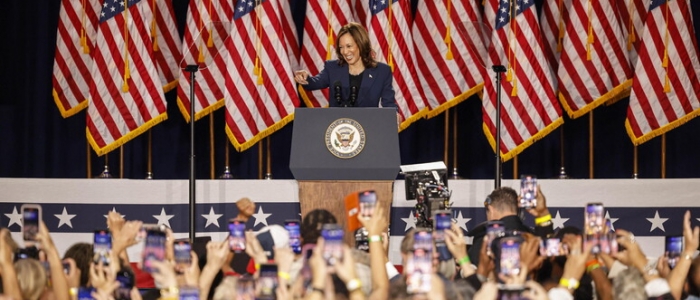 Usa 2024, per Kamala Harris primo comizio dopo il ritiro di Biden: "Vinceremo"