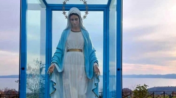 Madonna di Trevignano, stop del Consiglio di Stato: "Basta manifestazioni"